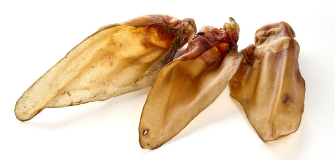 Orecchie di Manzo Essiccate Senza Pelo – Confezione da 5 Pezzi